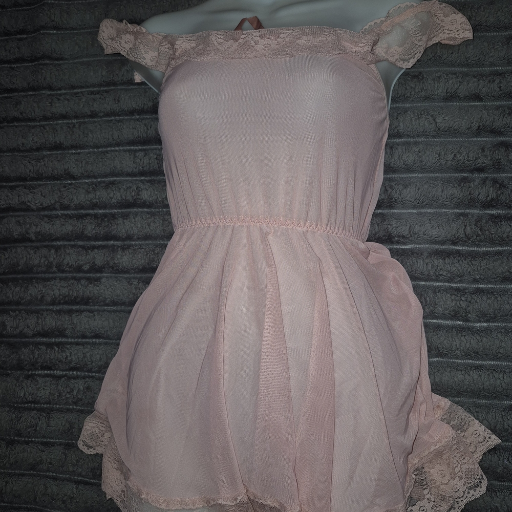 Vtg Pink Off-Shoulder Lace Nightgown